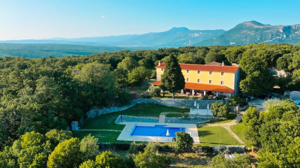Ripenda Kras Villa Calussovo מראה חיצוני תמונה