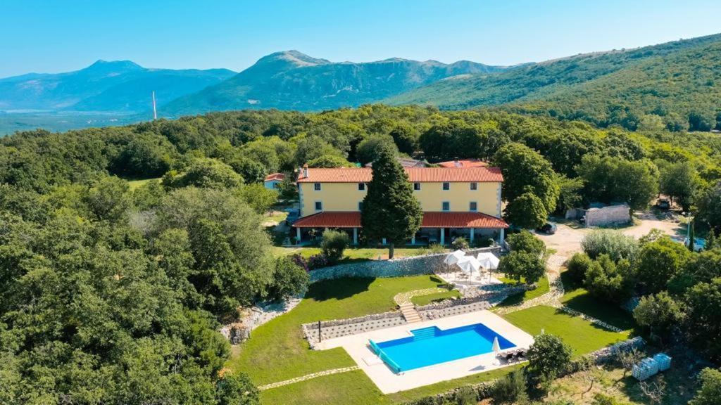 Ripenda Kras Villa Calussovo מראה חיצוני תמונה