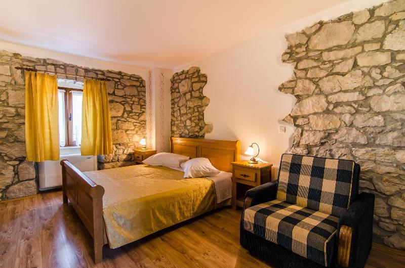 Ripenda Kras Villa Calussovo מראה חיצוני תמונה