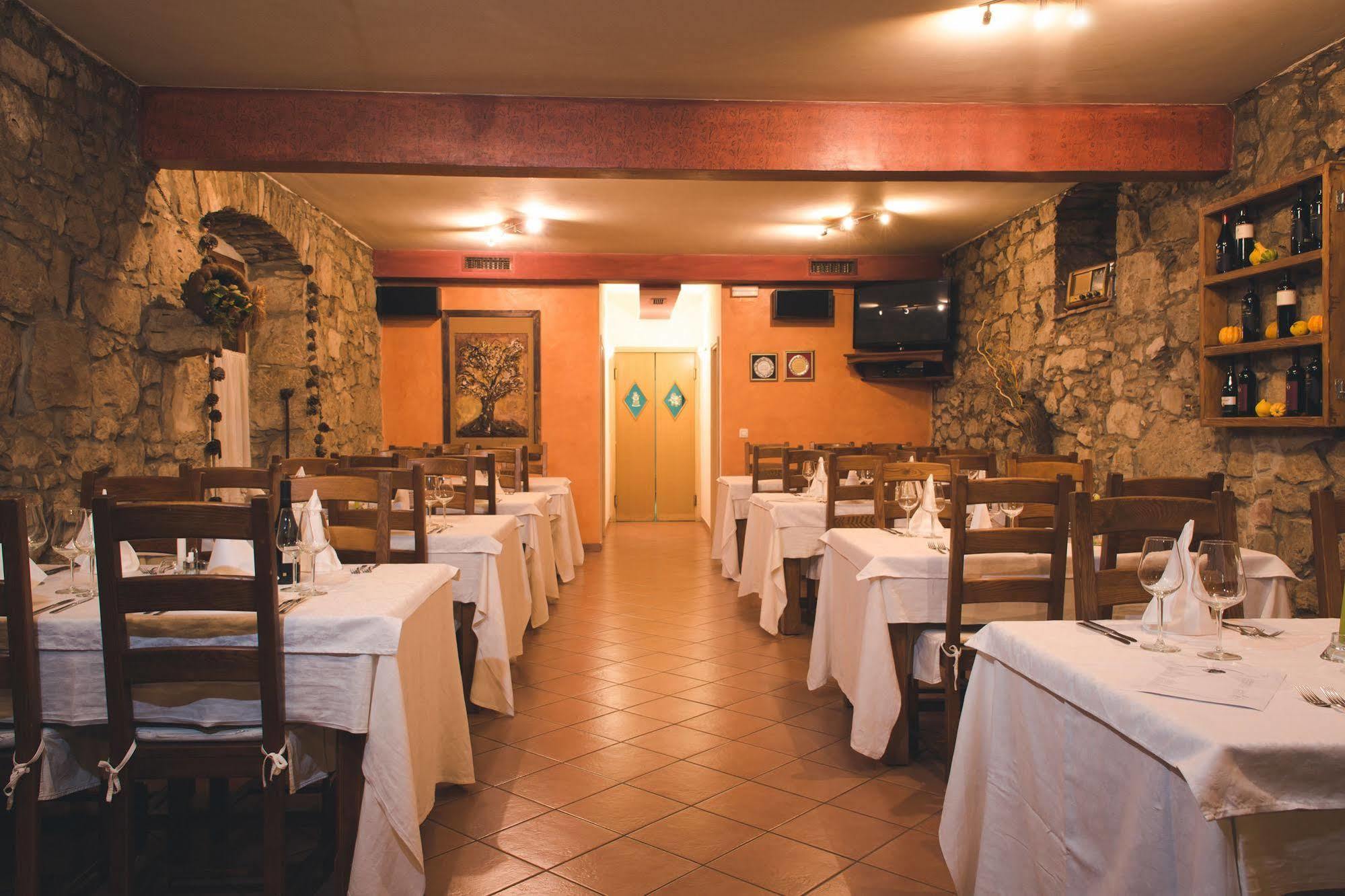 Ripenda Kras Villa Calussovo מראה חיצוני תמונה